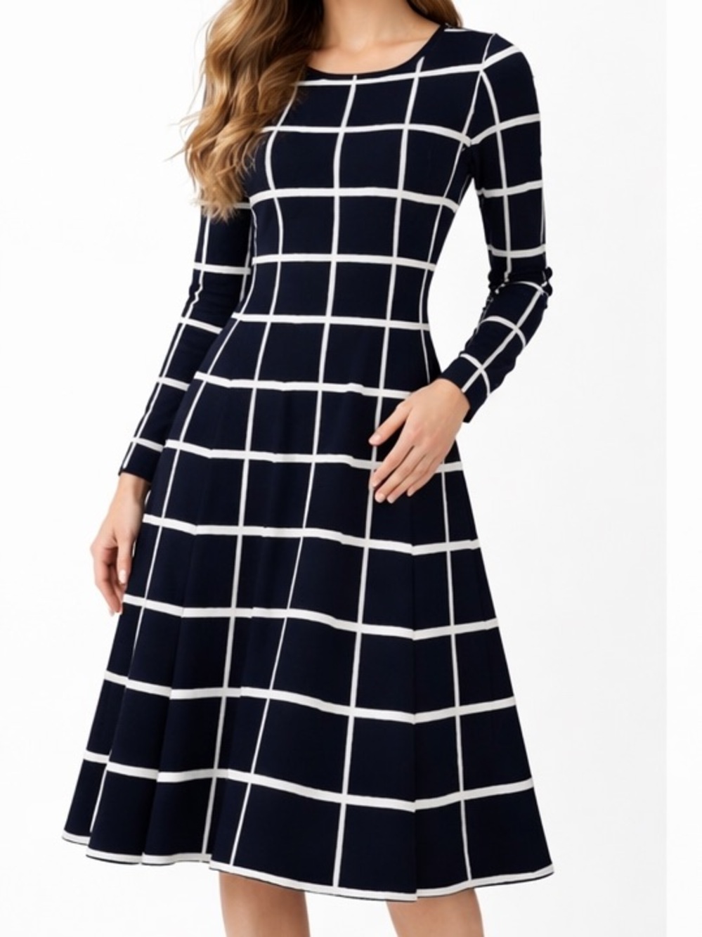 LUXXE LANE Stretchy Knit Black & White Checkered Long Sleeve Midi Dress